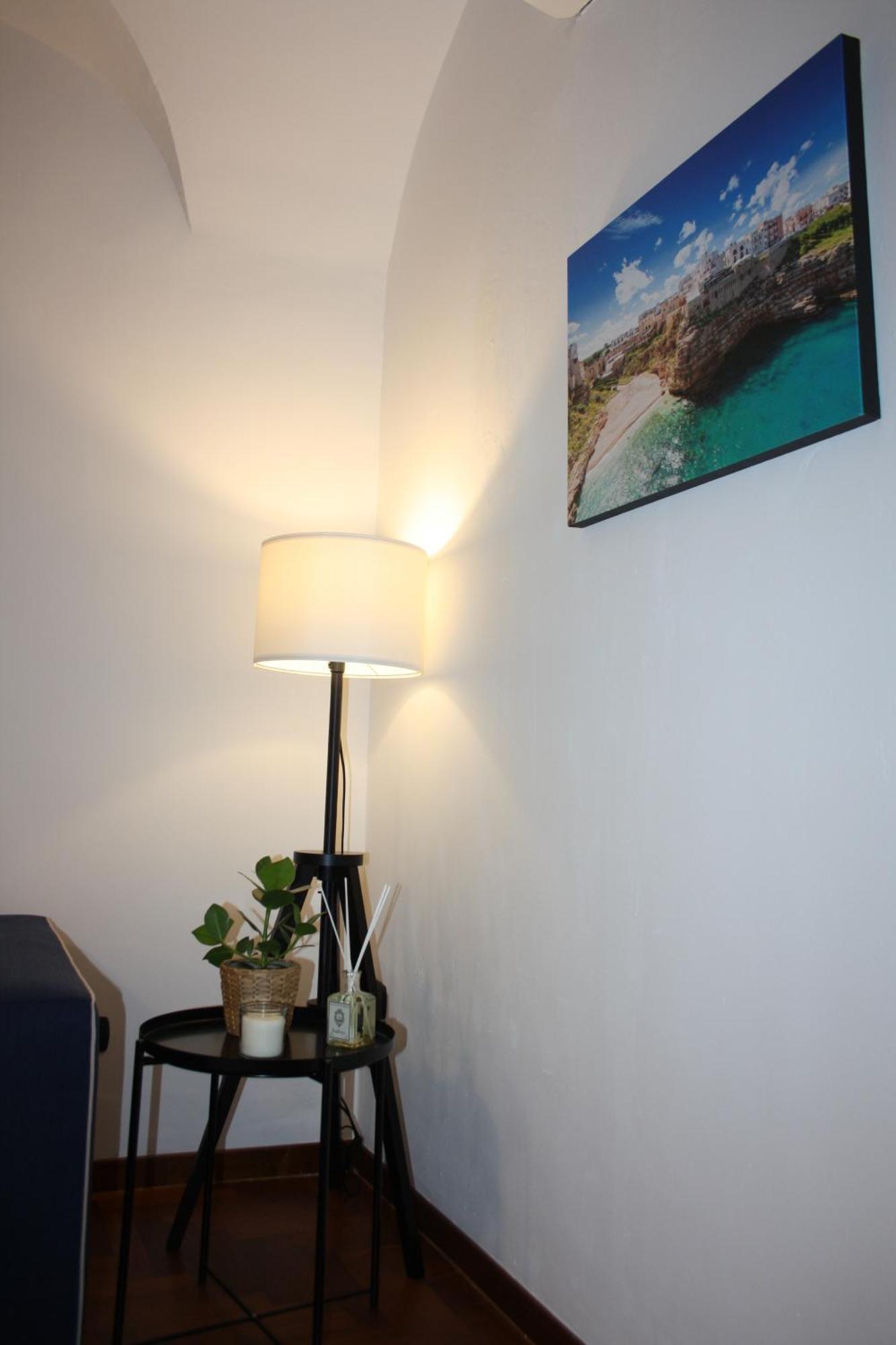 Stefano'S Apartment Бари Экстерьер фото