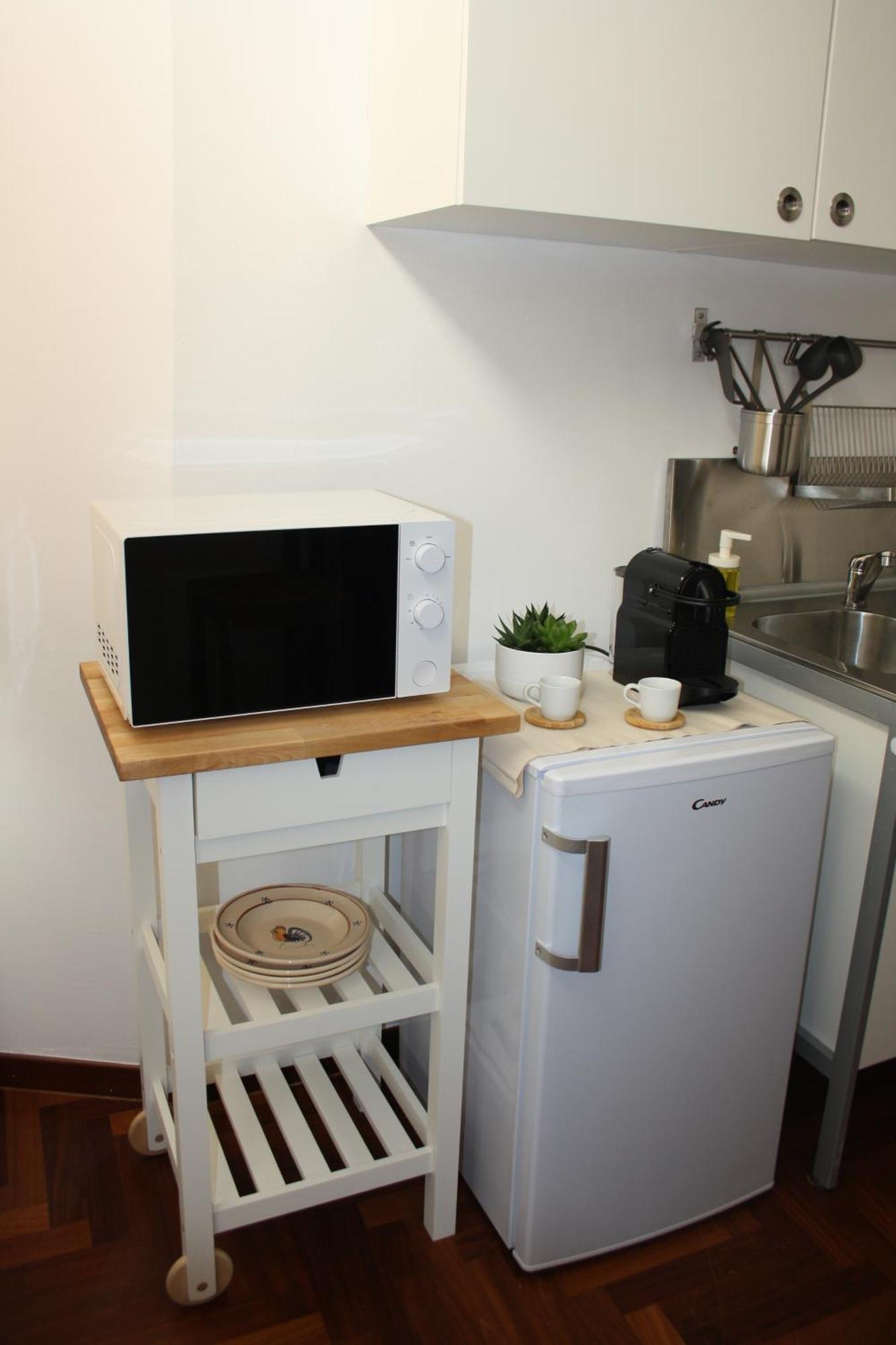 Stefano'S Apartment Бари Экстерьер фото